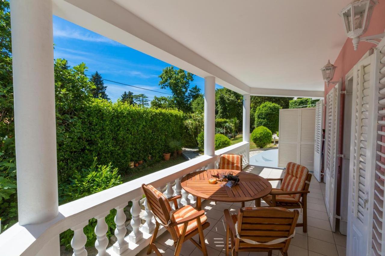 Jurincic Apartment Crikvenica Cameră foto