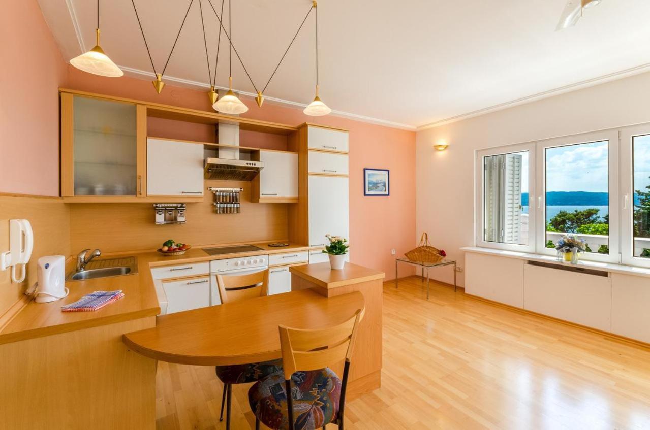 Jurincic Apartment Crikvenica Cameră foto