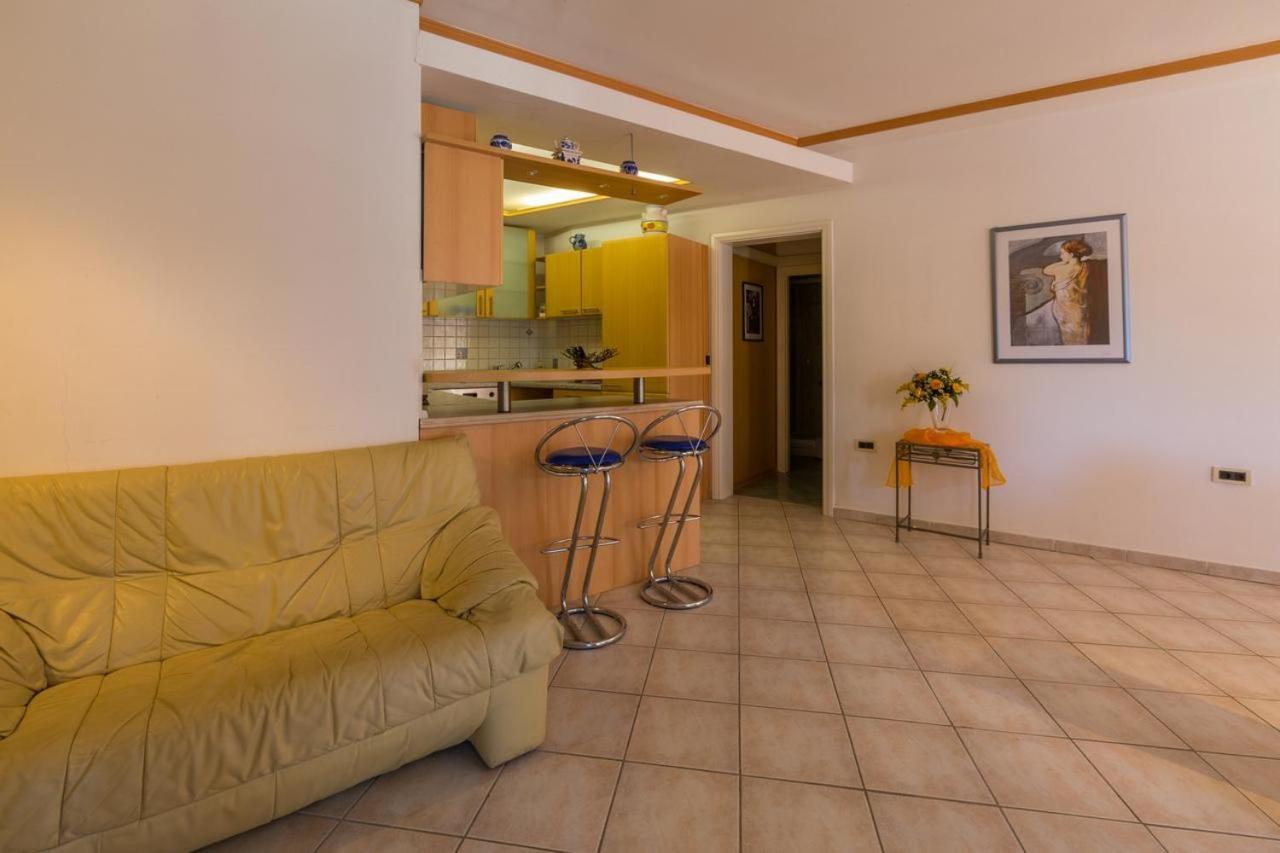 Jurincic Apartment Crikvenica Cameră foto